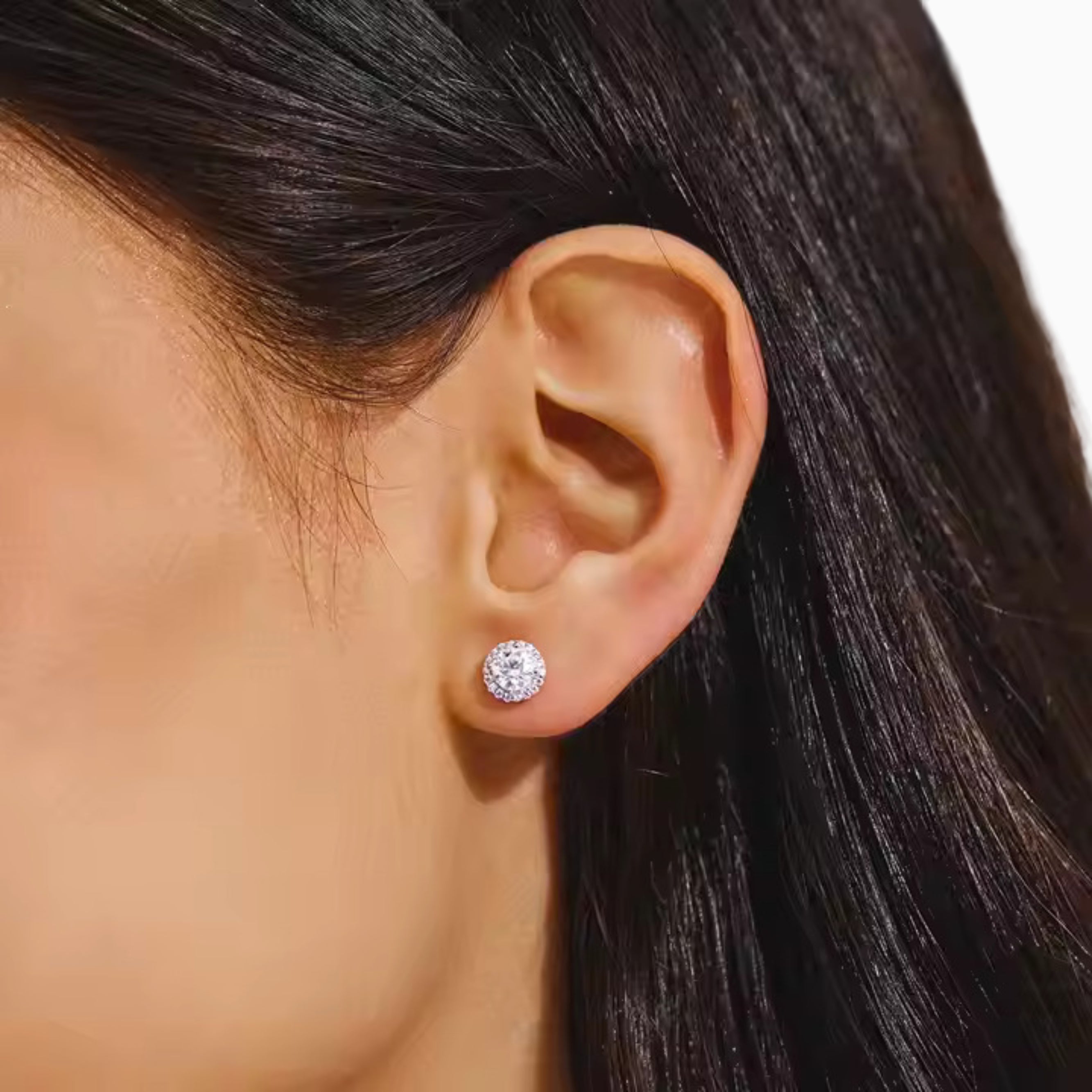2.0ct.tw Round Moissanite Halo Stud Earrings Moissanite